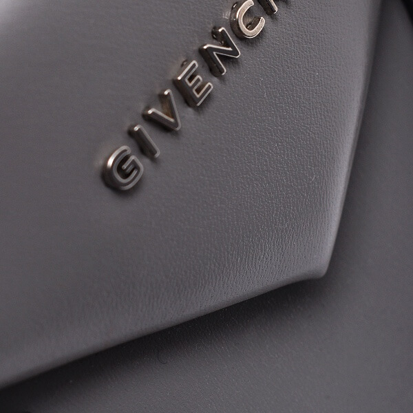 Givenchy - Grey Smooth Leather Medium Tote Bag